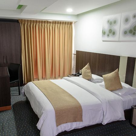 Hotel Alex Caracas Extérieur photo