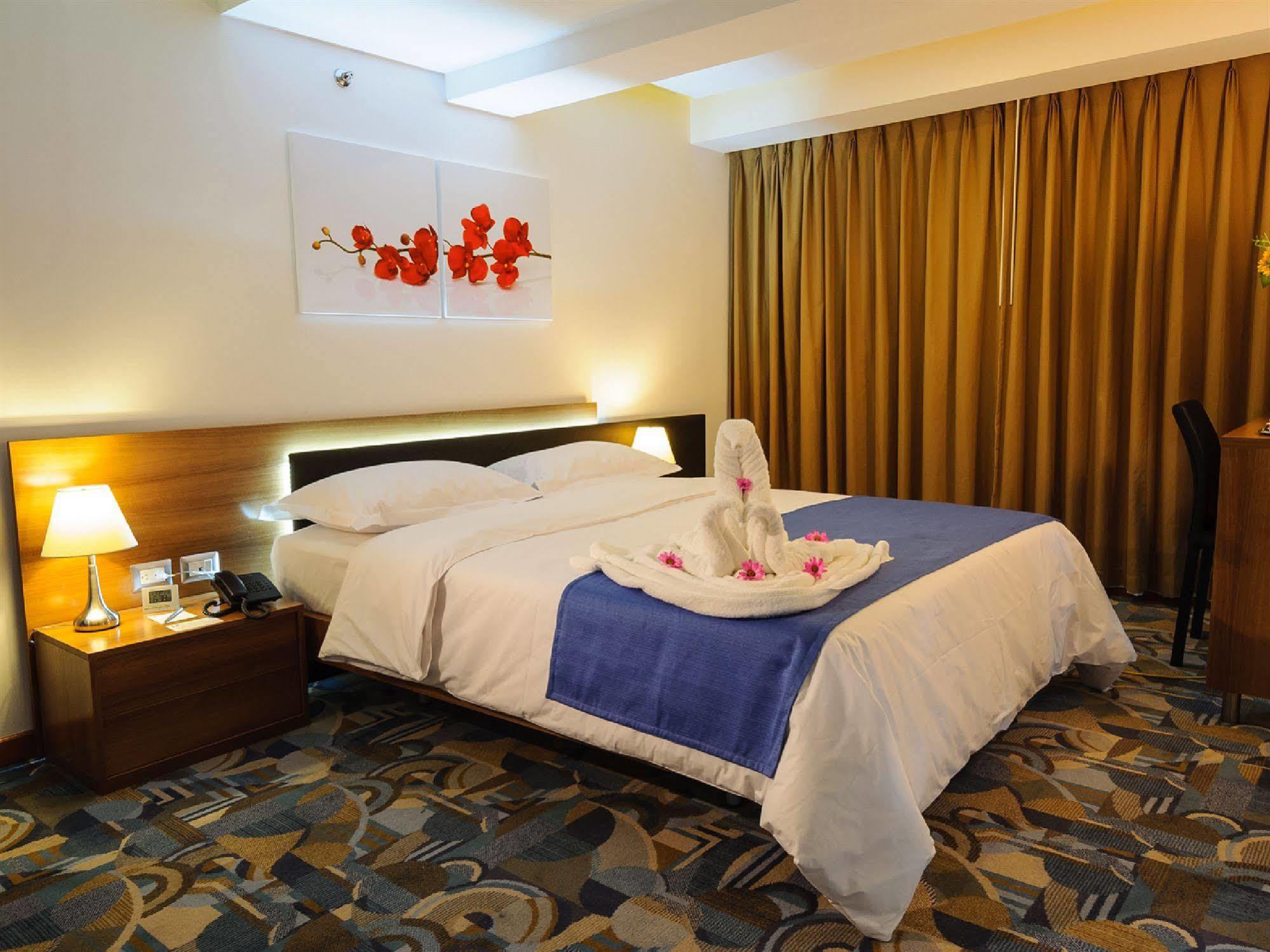 Hotel Alex Caracas Extérieur photo